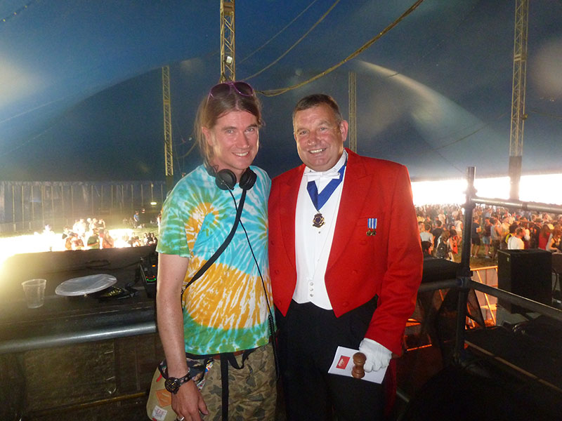 Peter Tautz Toastmaster with DJ Rob Da Bank